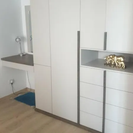 Body Apartment *